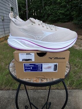 Mizuno Neo Zen 2 J1GD268625 Summer Sand Running Shoe Women Sz 9 Worn 1x with Box